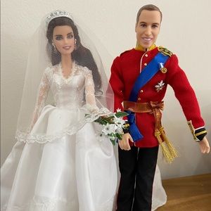 Prince William and Kate dolls.